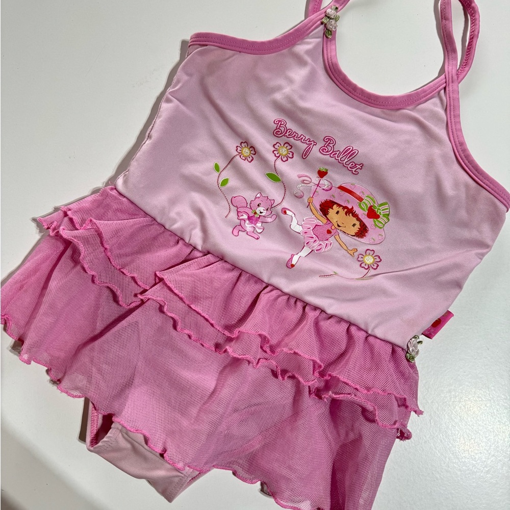 strawberry shortcake swimsuit 2006